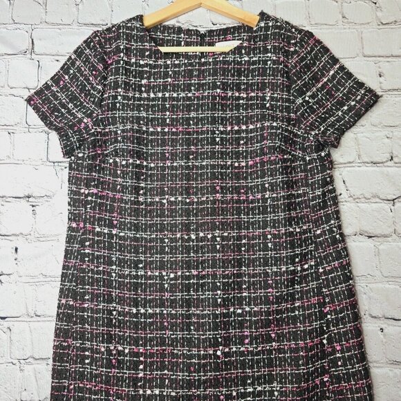 Loft Outlet Black Pink White Tweed Short Sleeve Shift Dress Size 8 - Picture 3 of 11